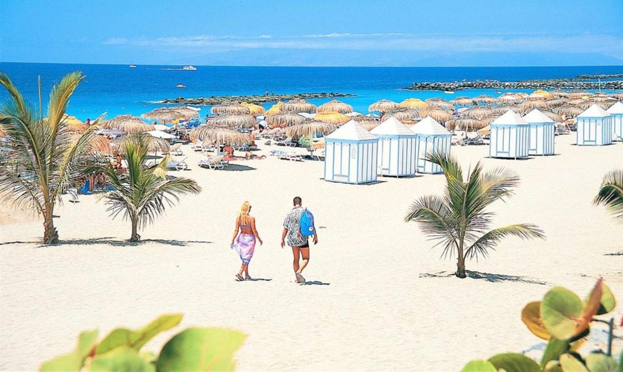 Comfortable Apartment Next To the Pools