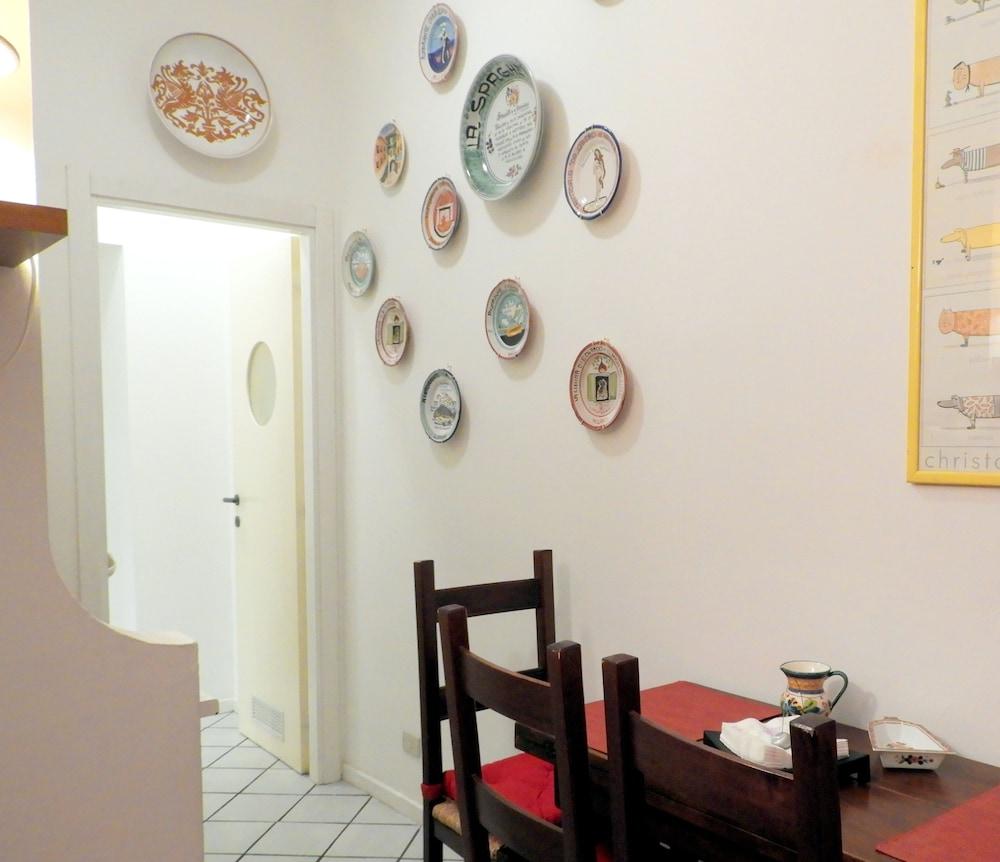 Lovely 1 Bedroom Flat in Brera District 2