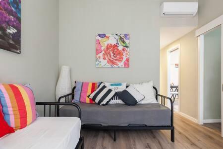 Camp Nou , Fira Barcelona Apartment 2