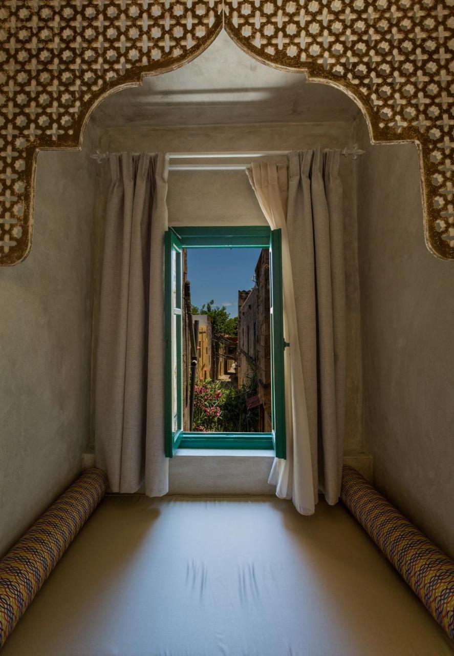 Decan Concept Boutique Estate 1