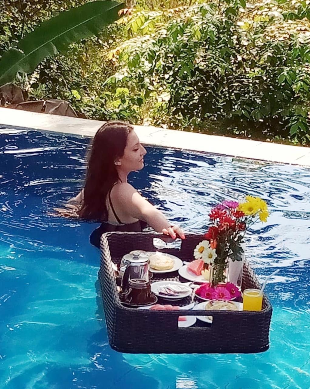 Puri Saron Madangan 2