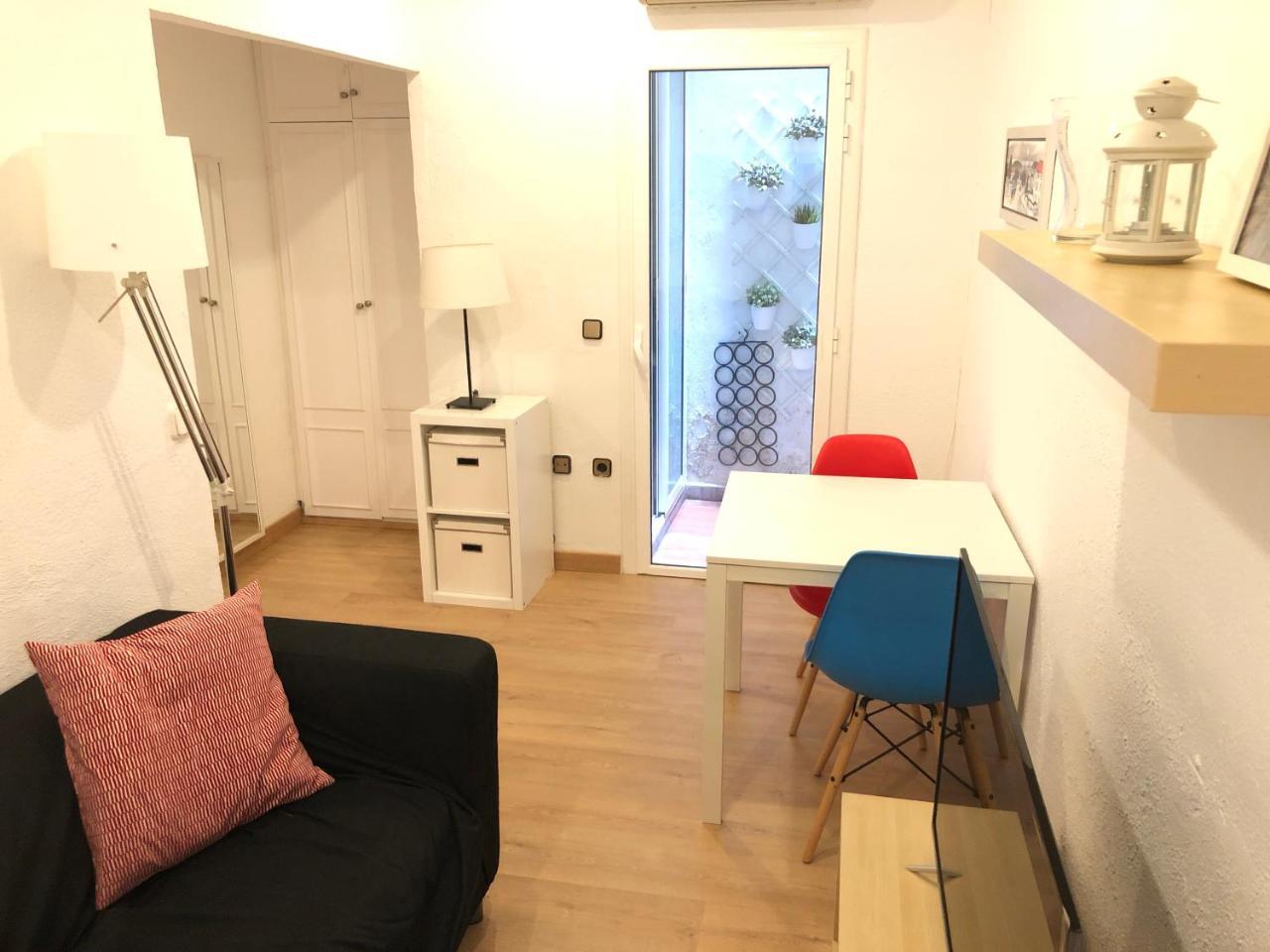 New! Apartment in Sarria Near Metro