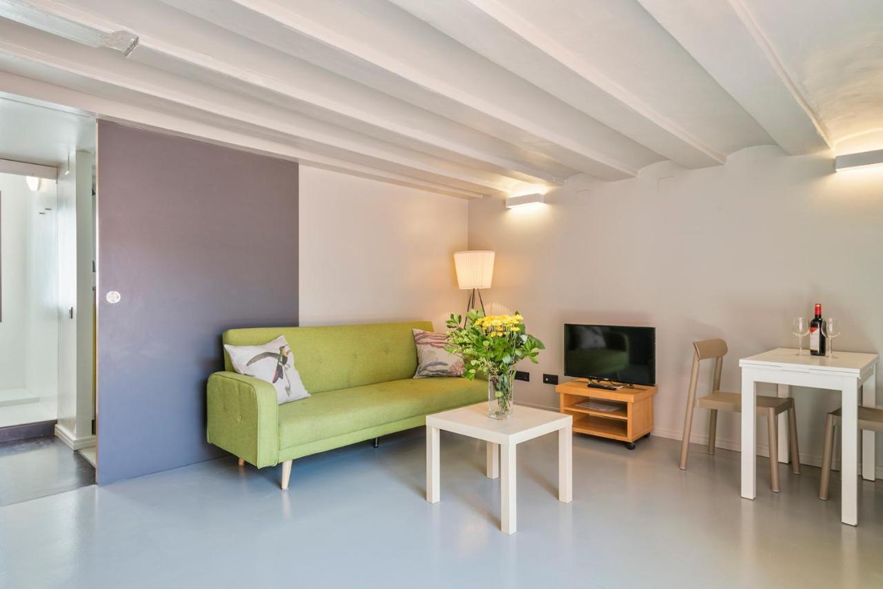 My Address in Plaza Real