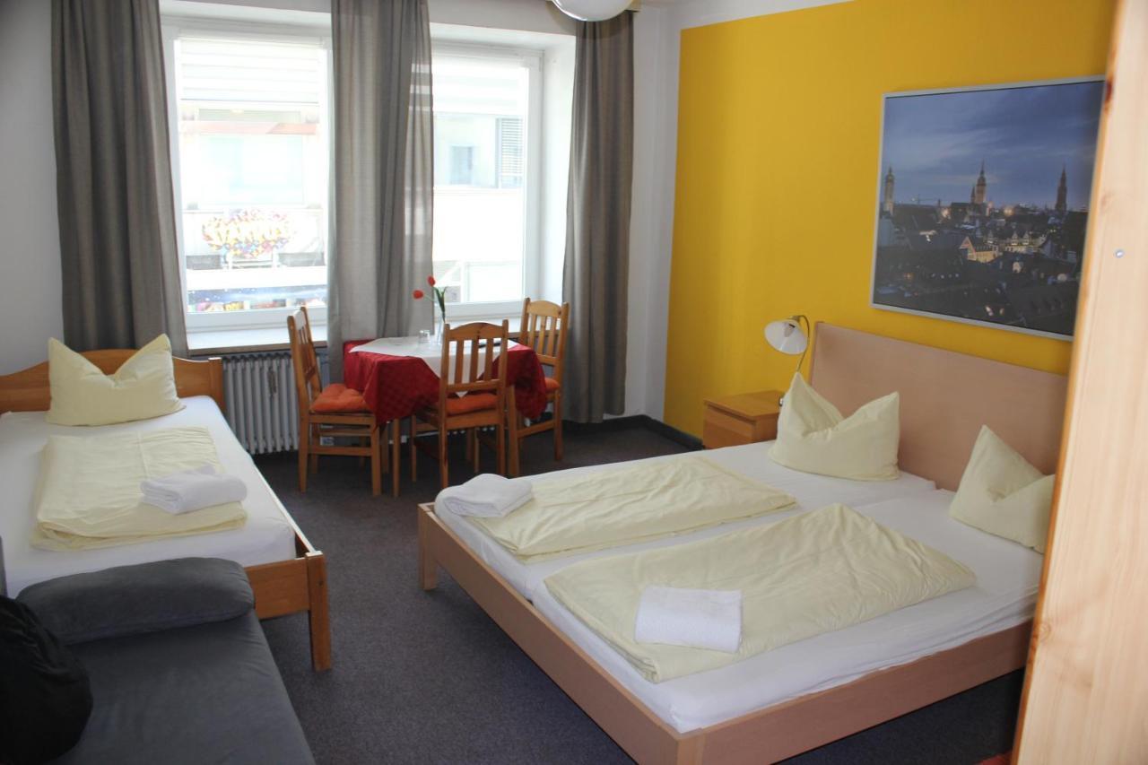Hotel Pension Am Hauptbahnhof 1