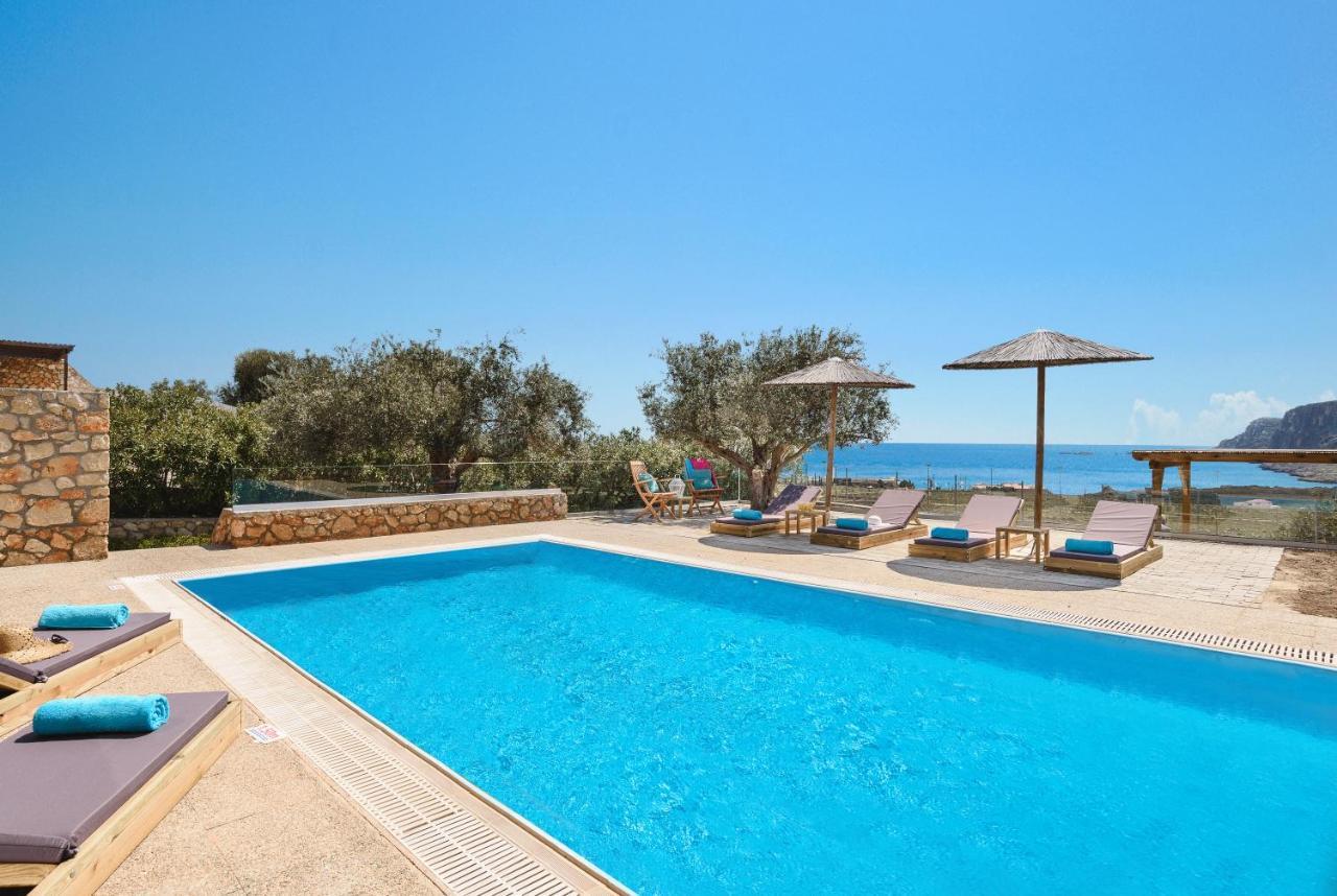 Blue Line Villa Lindos 1