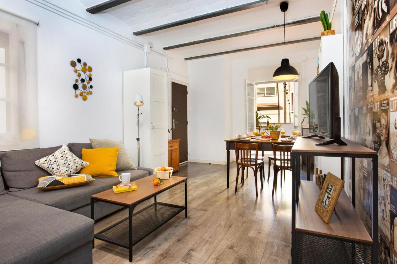 Stay U-Nique Apartments Legalitat