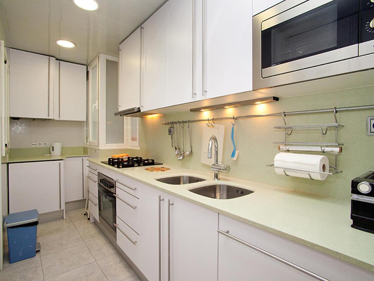 Apartment Sants-Montjuic Rambla Badal by Interhome 2