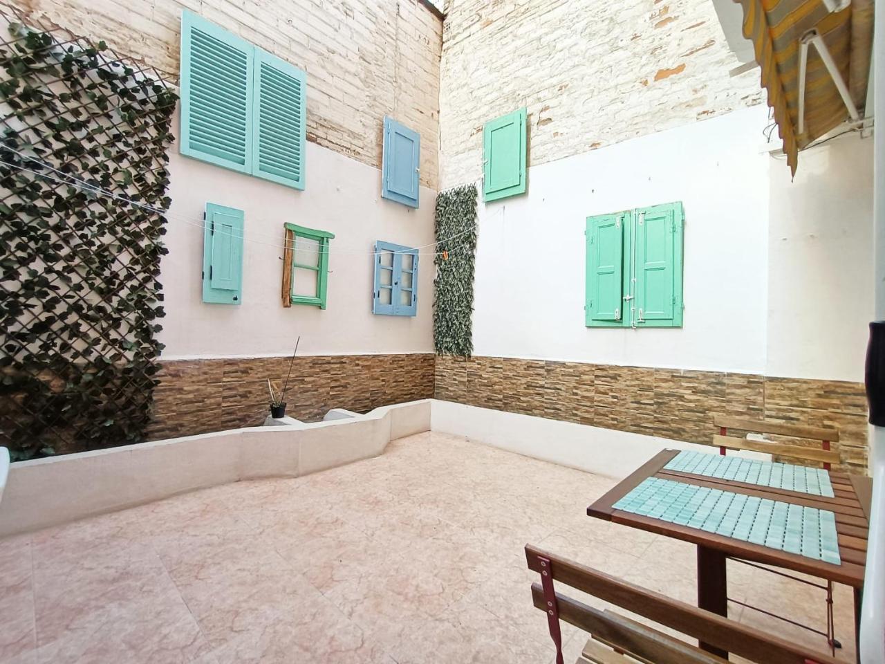 Colors Fira Gran Via