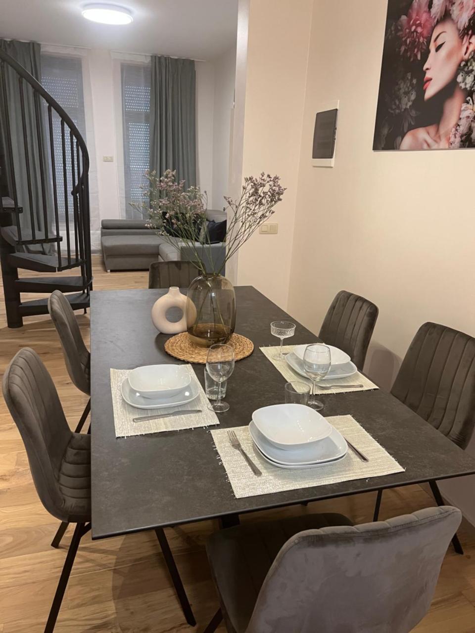 Exclusive Two-Level Apartment with Private Terrace on the Canal Brussels 2