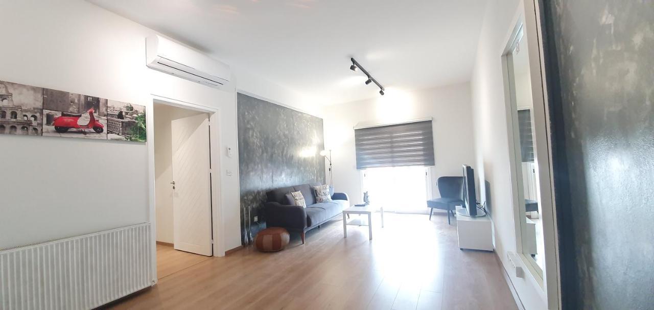 Kalidonia Residence Suite Nicosia , Spacious 2 Br Suite with Office