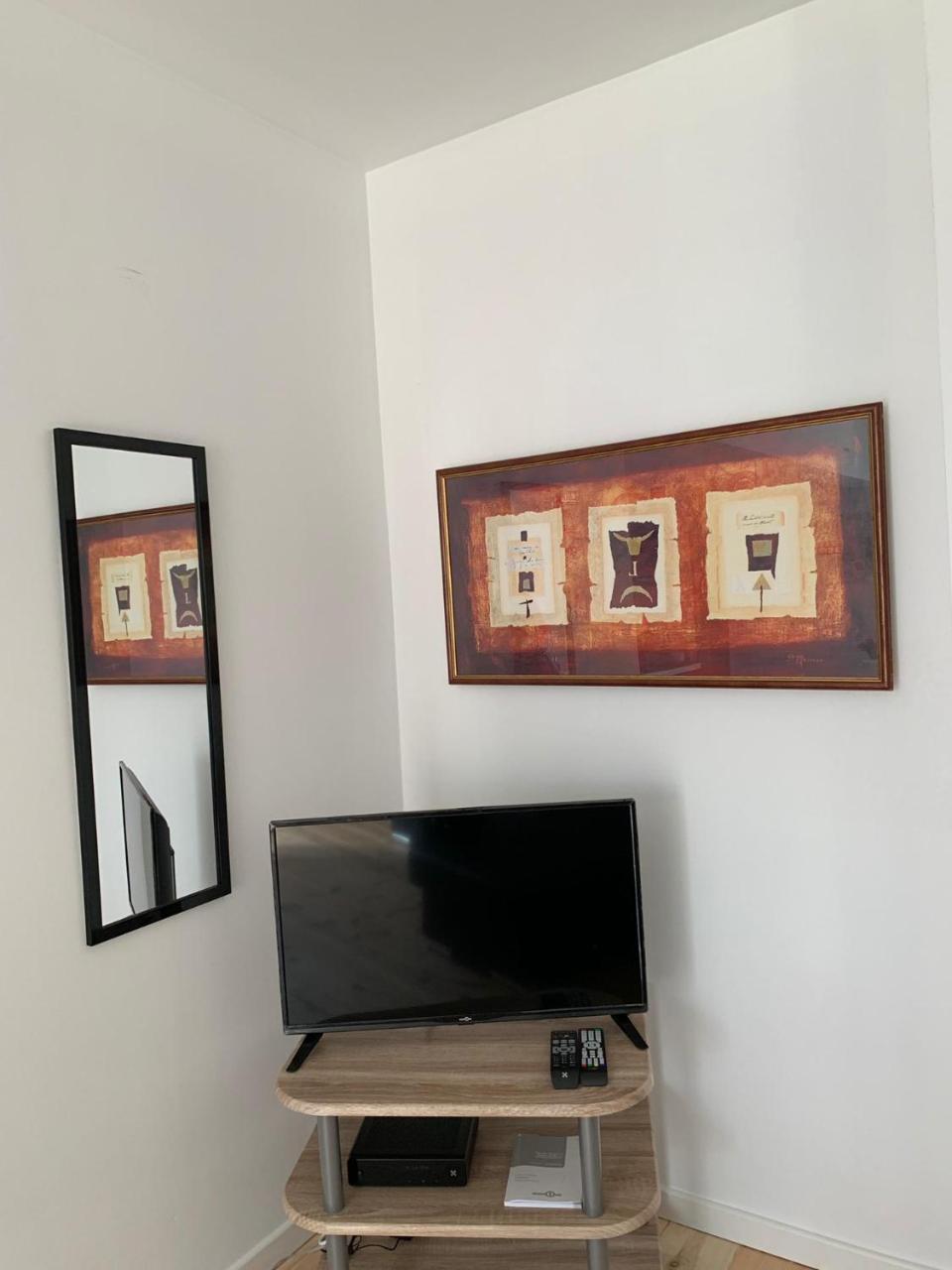 Attractive Modern Apartment 2