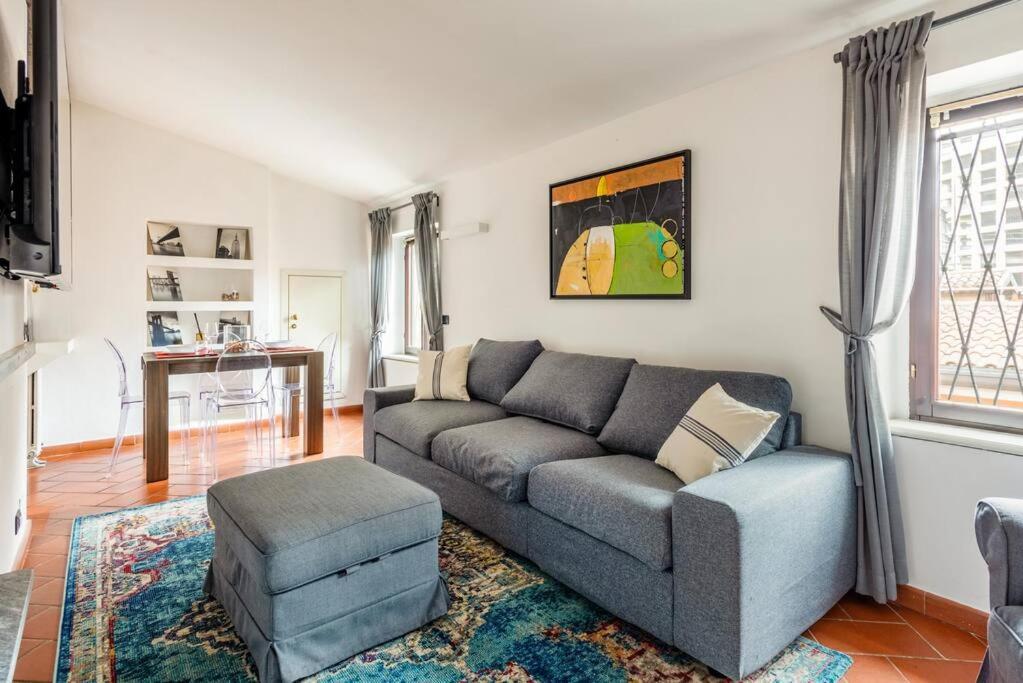 Prestigioso Appartamento Piazza Duomo by Easylife 2