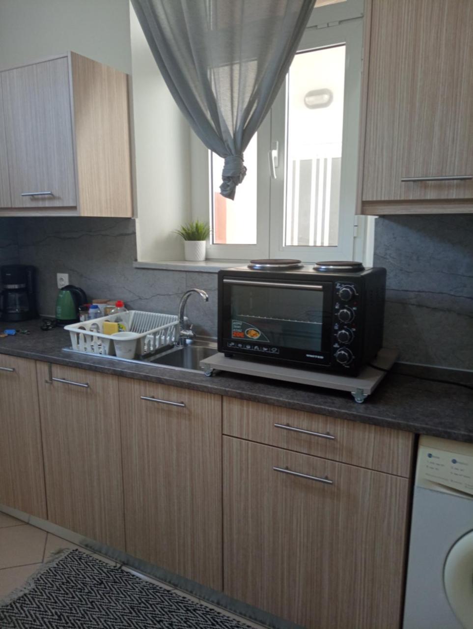 Cozy Rhodes Central 2