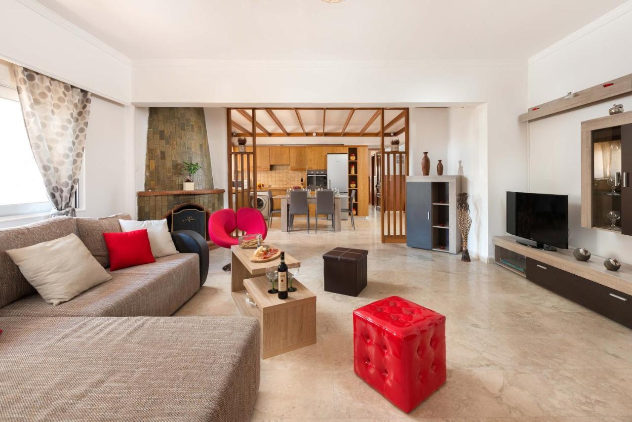 Sebastian's Amazing Apartment Rhodes Town 1