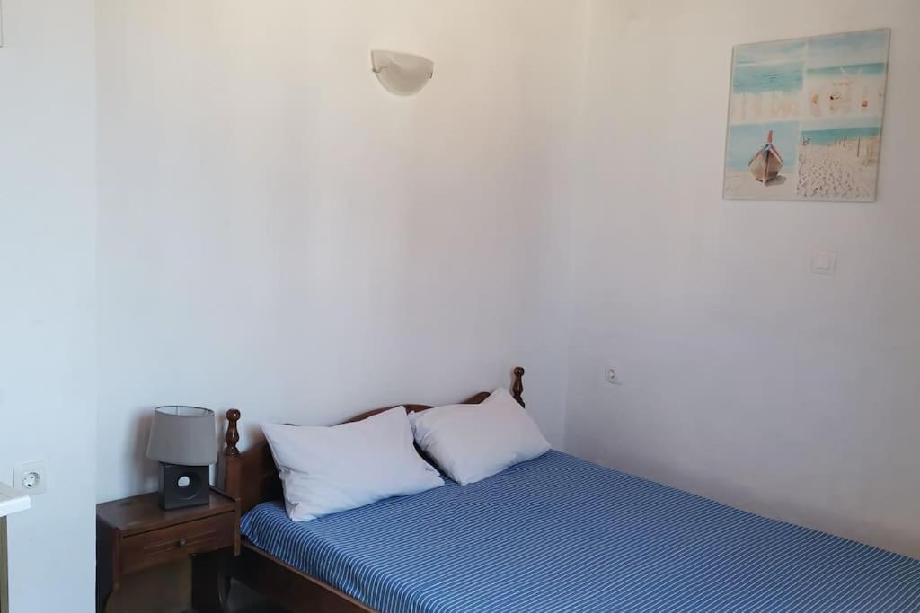 Small Apartment (Studio) in Town with Sea View (Adults Only) 2