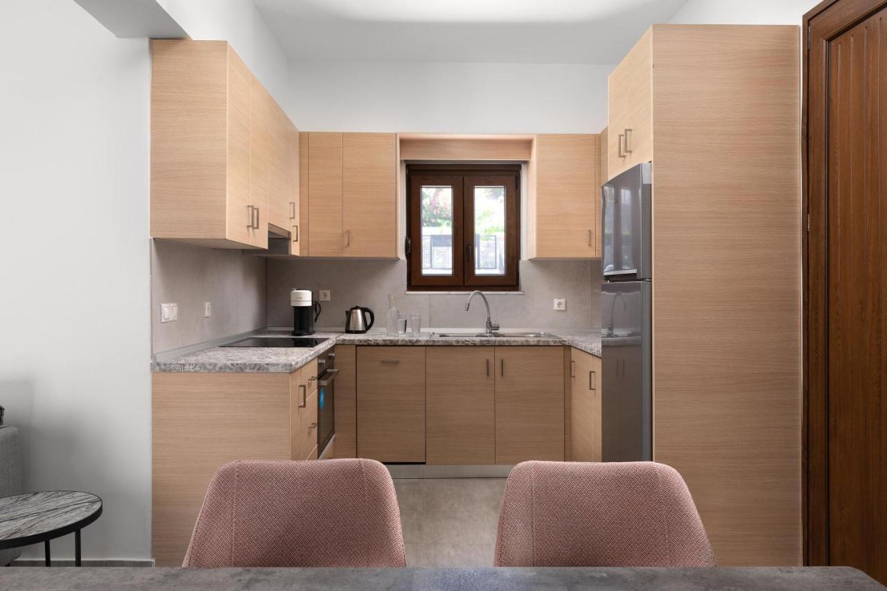 Villa Mariani Renovated May 2022 ,Private Pool, Sea Views , Lindos 10 Mins,Beach 3 Mins 2