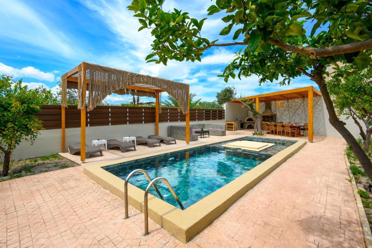 Afantou Golf Luxury Villa