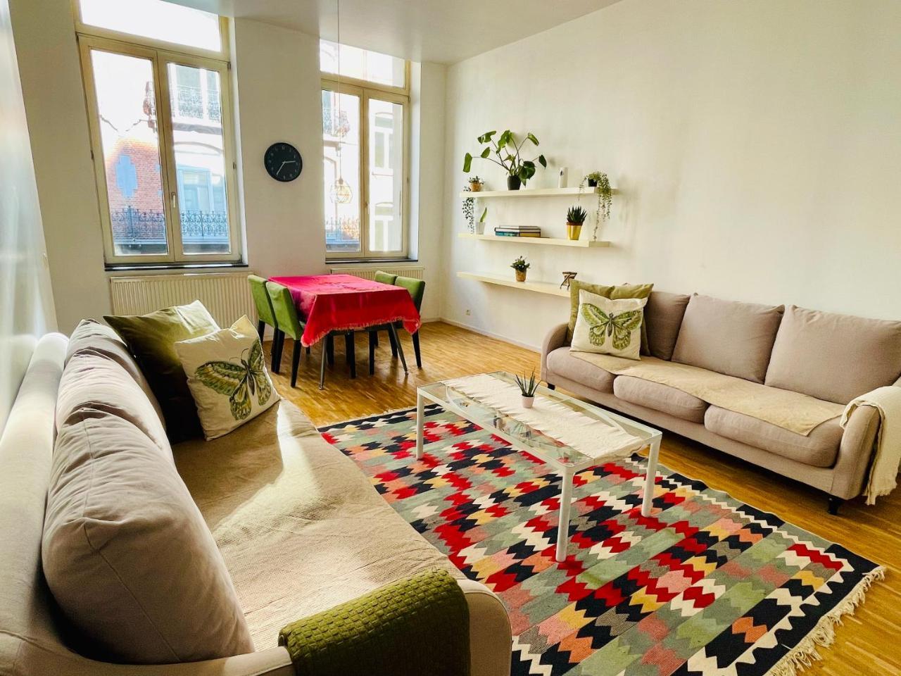 Down-Town 1 Bedroom Flat 1