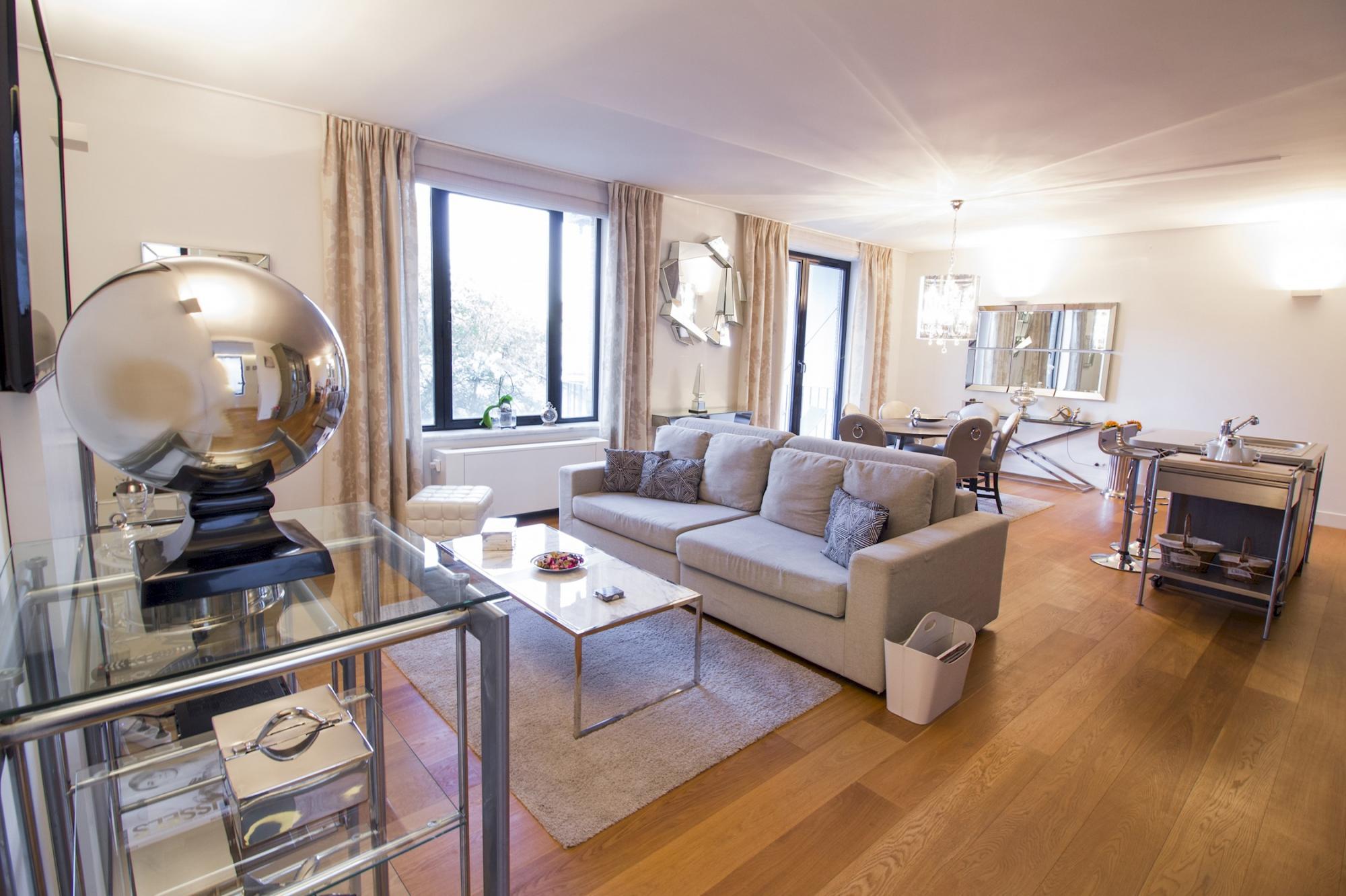 Brussels - Louise Stephanie II 1