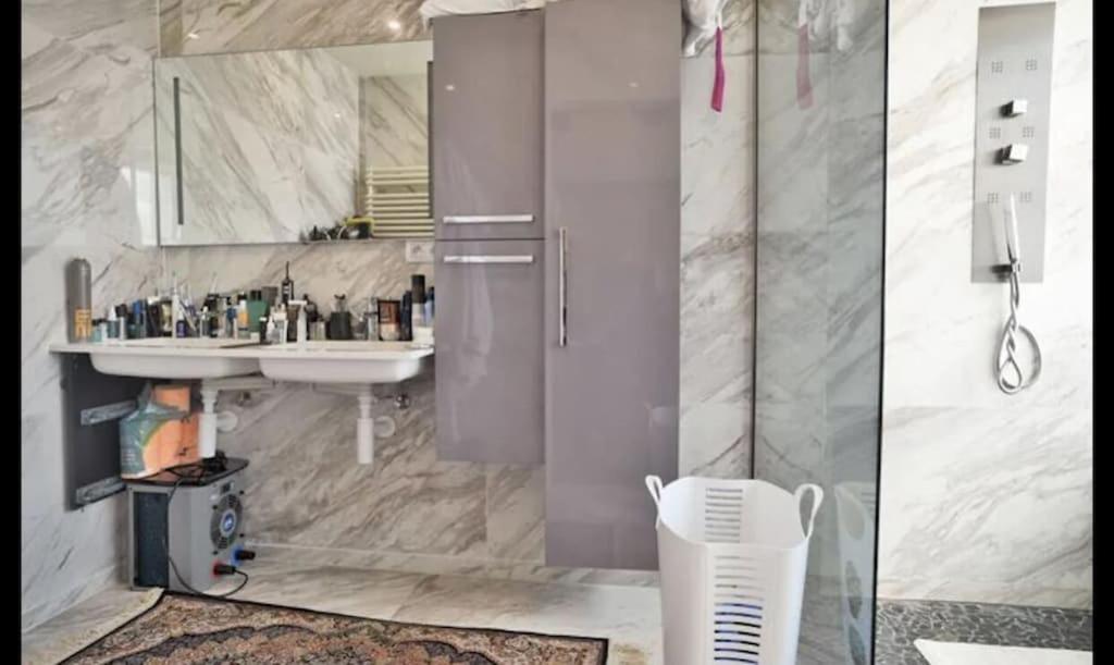 Luxury And Beautiful Apartment with Unique Skyview 2