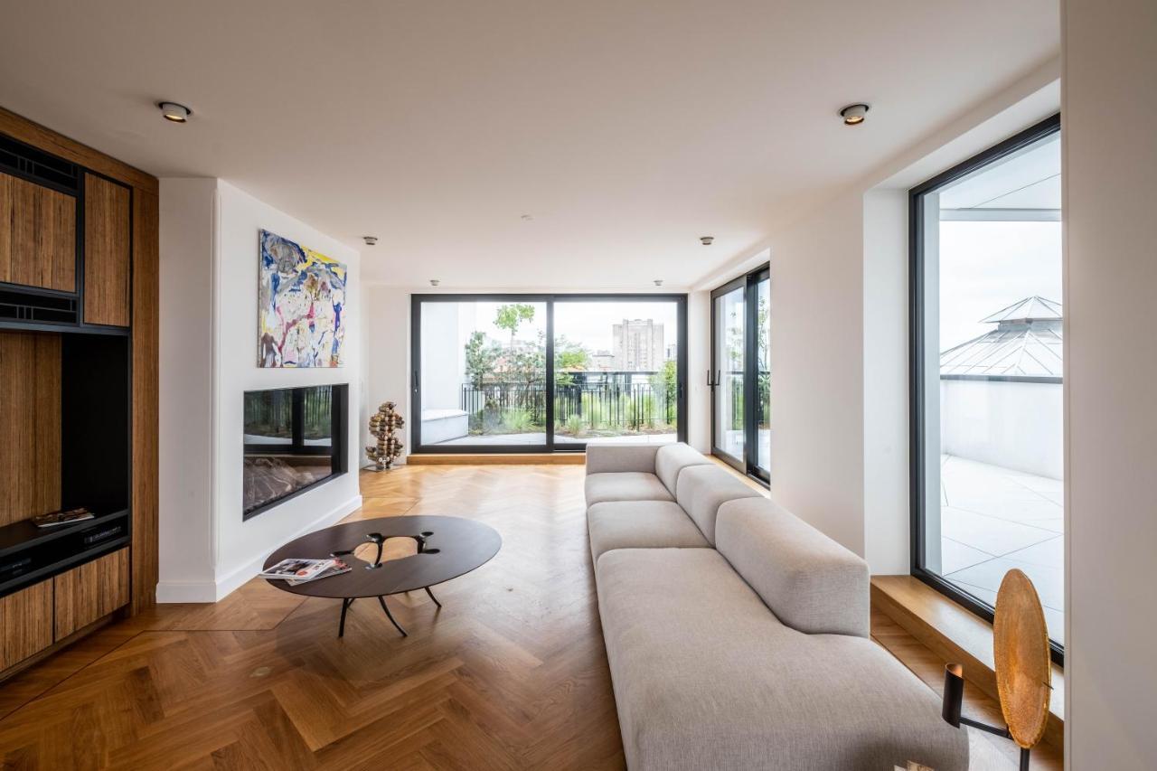 The Gallery Flats! 1