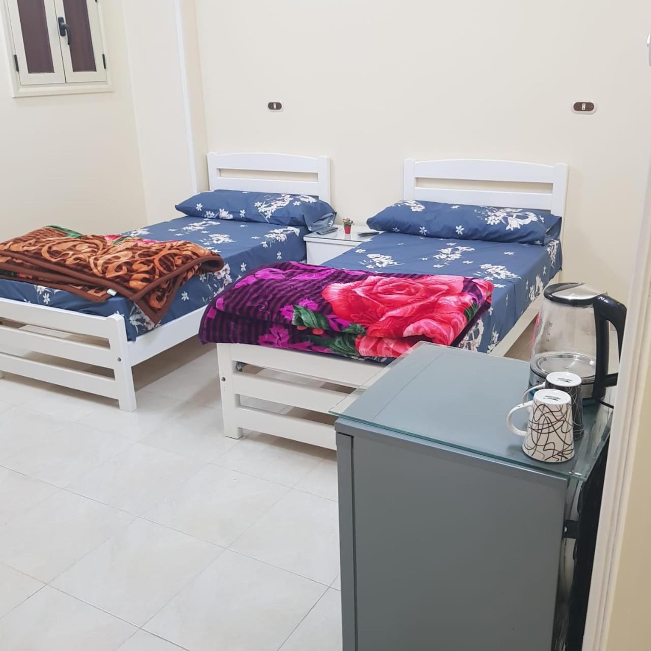 Sweet Home 5 (Adults Only)