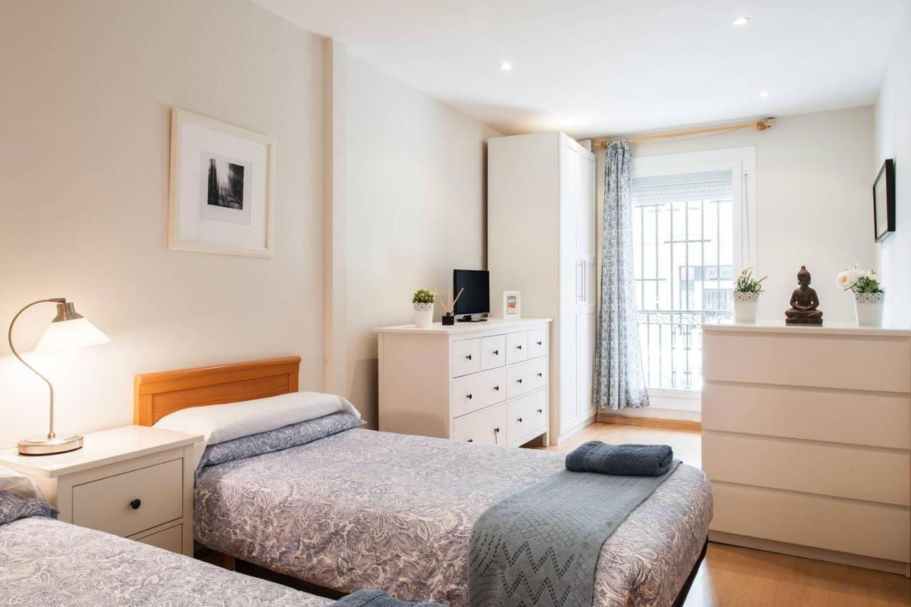 Nice Apartment Near Barcelona Center 1