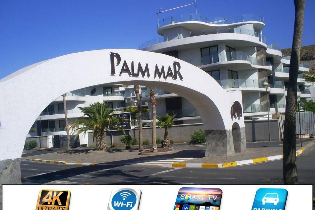 Luminoso Y Elegante, Piscinas Y Pistas de Padel