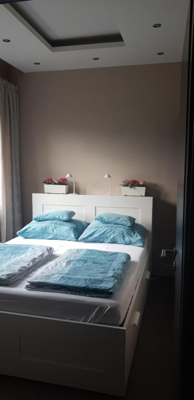 Blue Ball Apartment 1