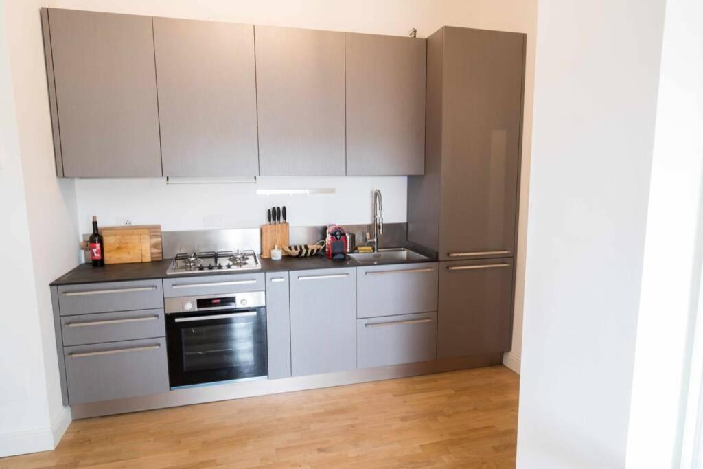 Due Passi Da Stazione Centrale Coffee + Wifi 1