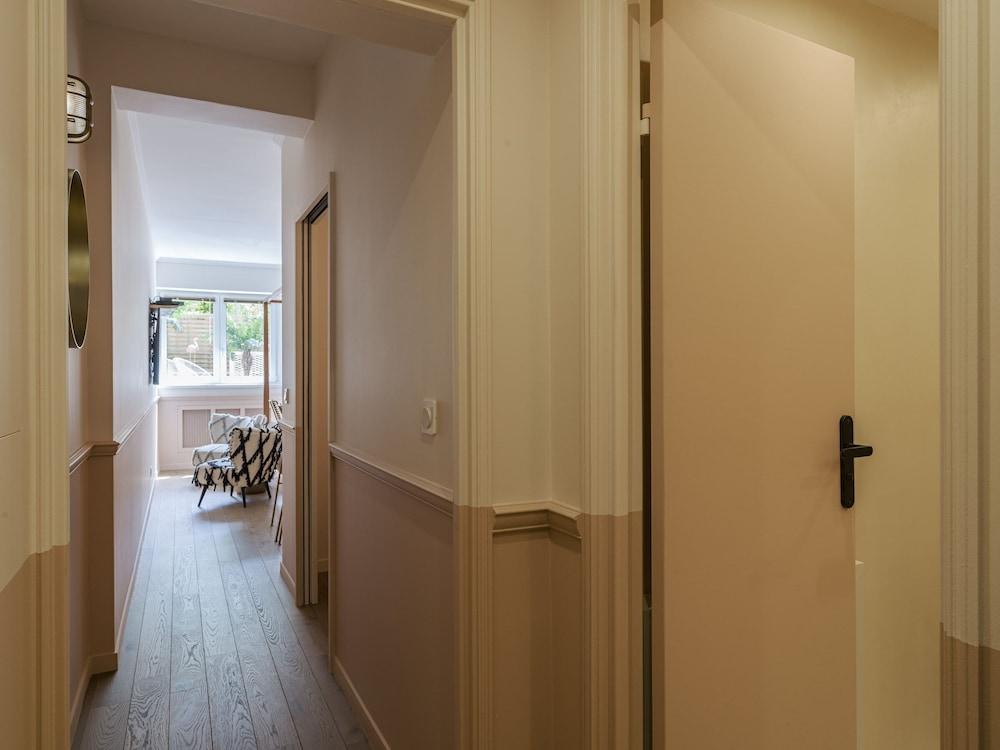 Rose & Garden - Eiffel Tower 1