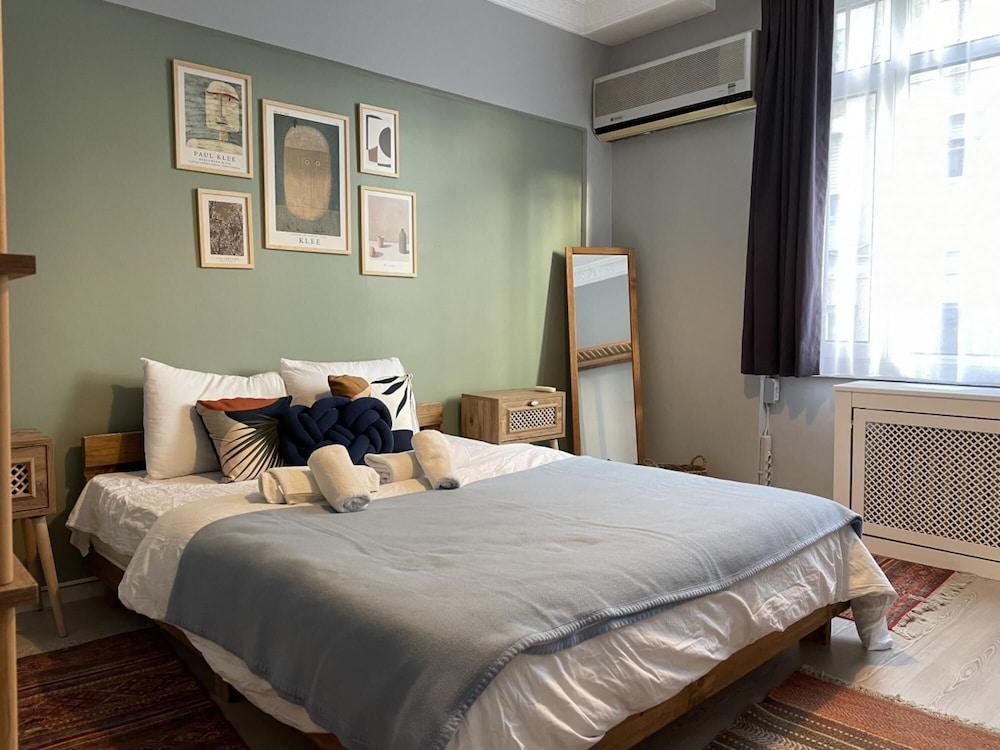 Bohemian Flat in Nisantasi with Central Location 2