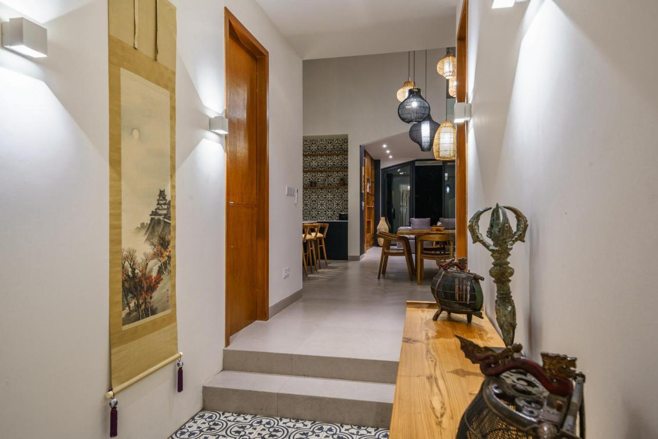 Villa Satiya - Unique And Stylish 4-Bdr Pool Villa in Pererenan! 2