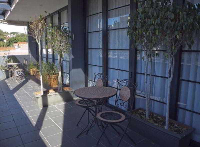 Savoy Hotel Double Bay