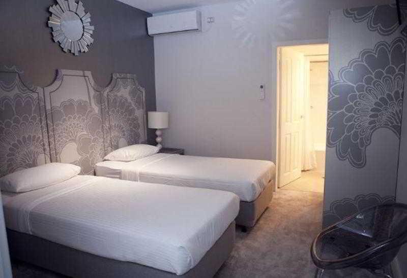 Savoy Hotel Double Bay 1