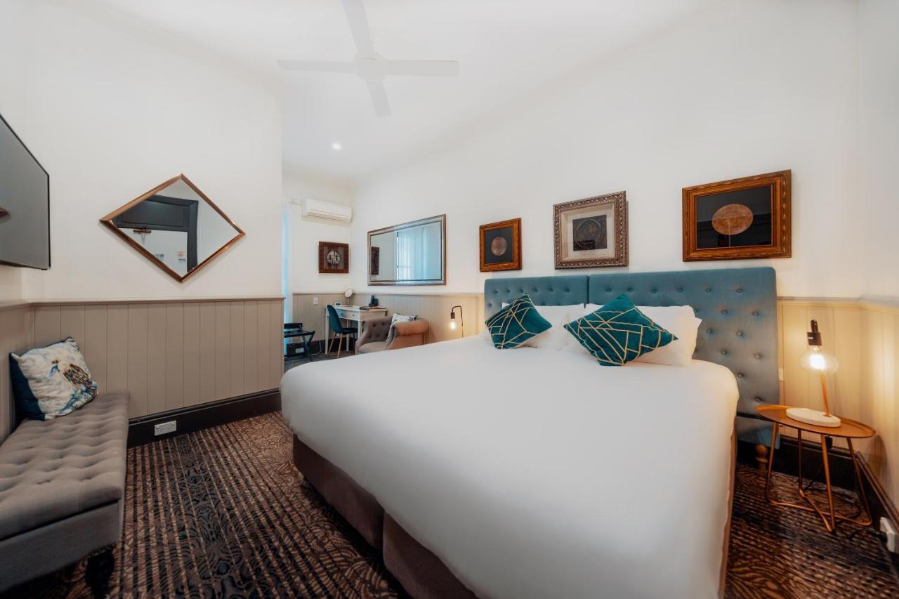 Cremorne Point Manor 2