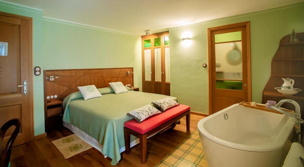 Cal Fuster de la Placa 1