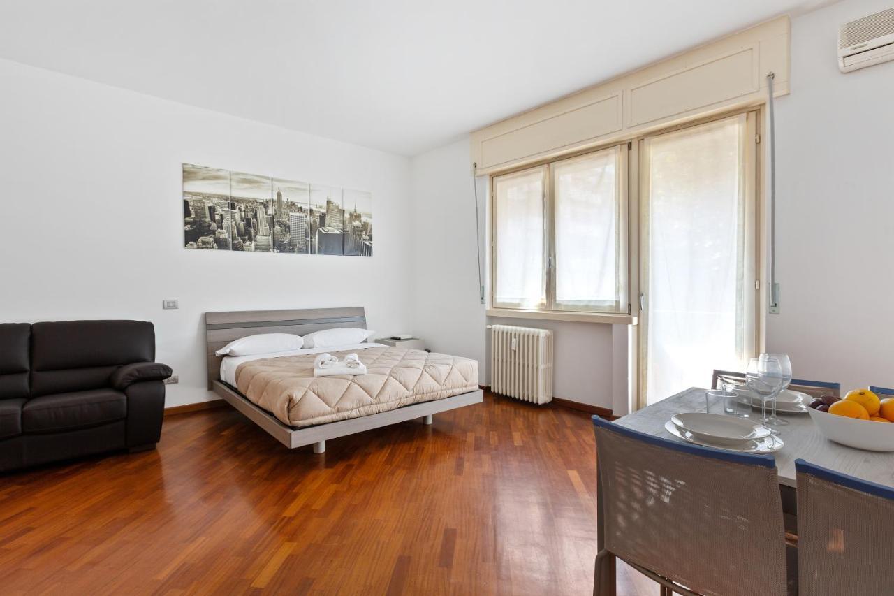 Sempione Modern Flat 1