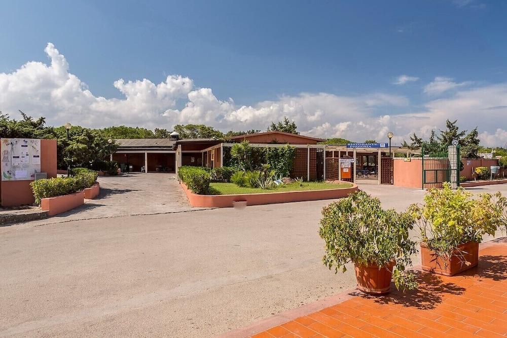 Camping Villaggio Li Nibari 1