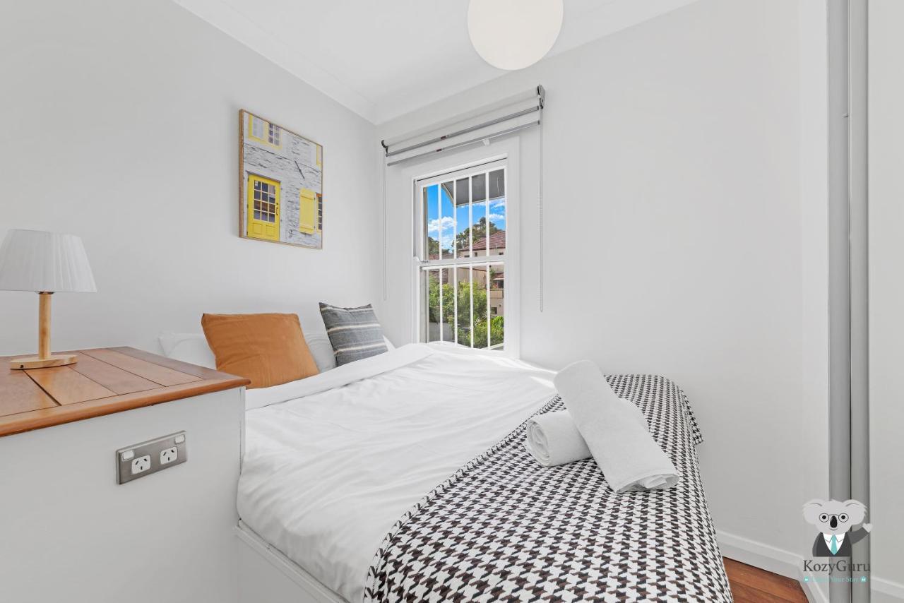 Kozyguru Redfern Lovely 2 Bedroom Terrace 1x Free Parking Nre005 1