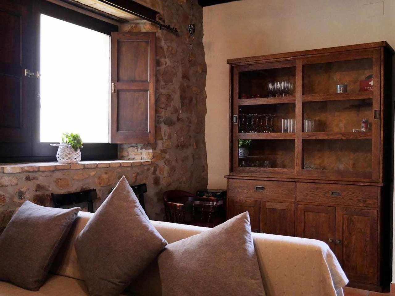 Can Toni Vell Espinelves 2