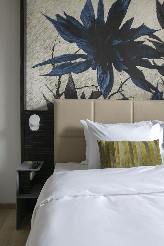 Numa | Poise Rooms & Apartments