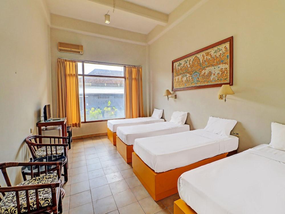 Warna Kedaton Hotel by Oyo