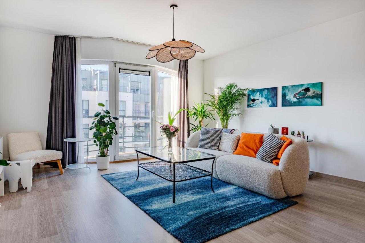 Royal Design Residence 1