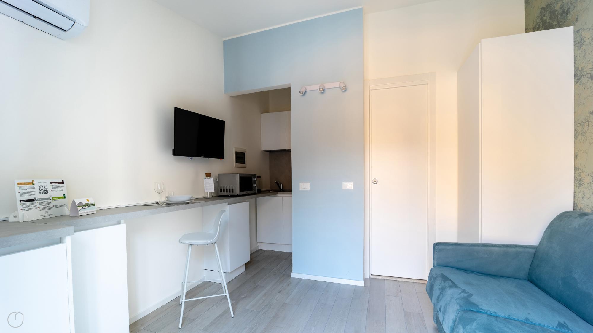 Italianway - the B Village Superior - 51 1