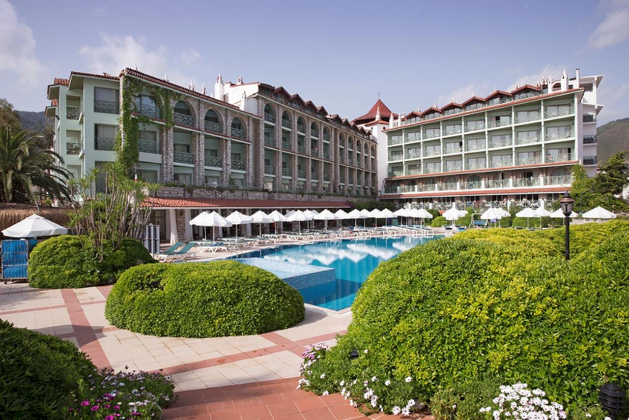 Marti la Perla (Adults only) 2