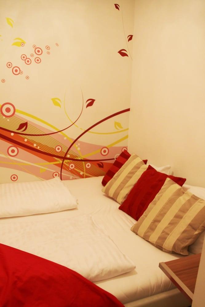 Vienna Star Apartments Hutteldorferstraße 69 1