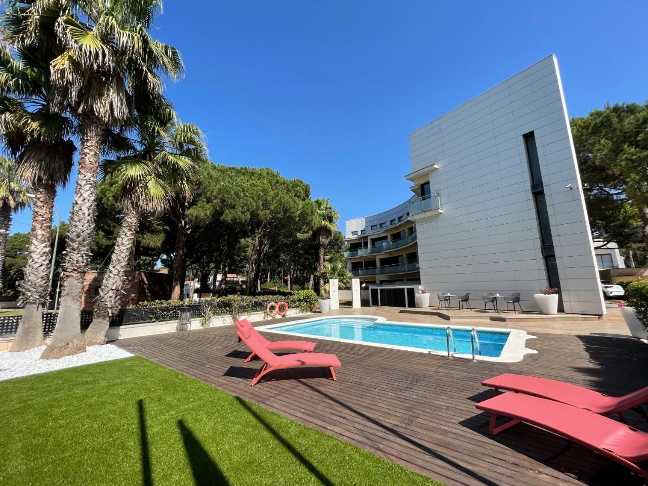 Aparthotel las Palmeras Castelldefels
