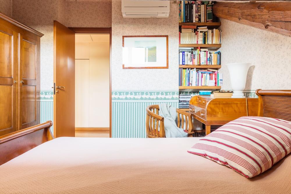 Morgagni Master Guest Apartment 1