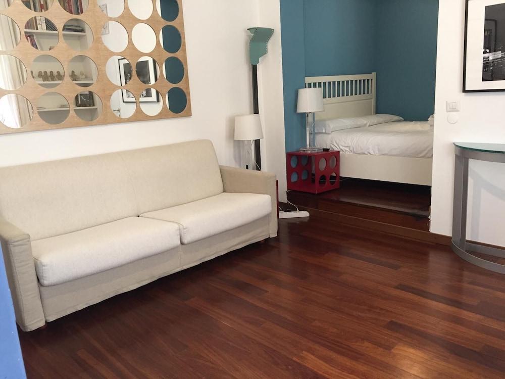 Sant'andrea Charme Apartments